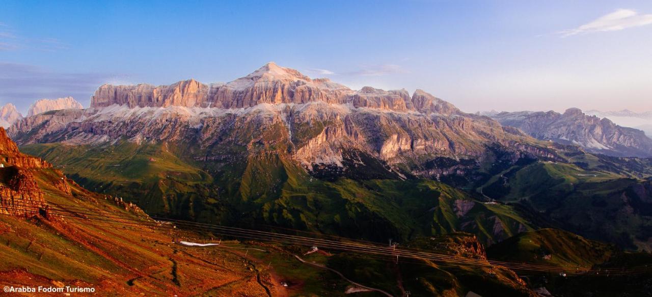 Apartments Mirabell Livinallongo Del Col Di Lana Dış mekan fotoğraf