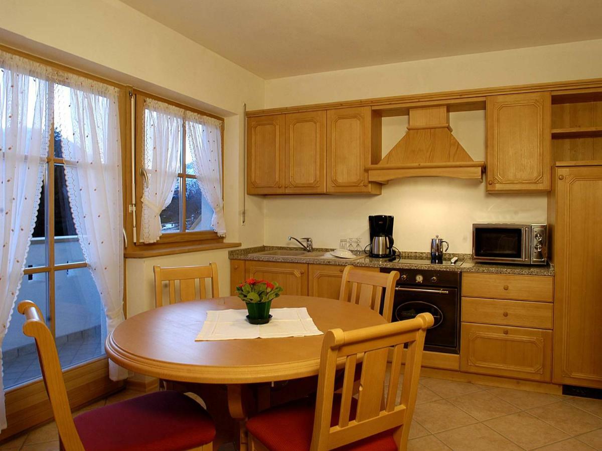 Apartments Mirabell Livinallongo Del Col Di Lana Dış mekan fotoğraf